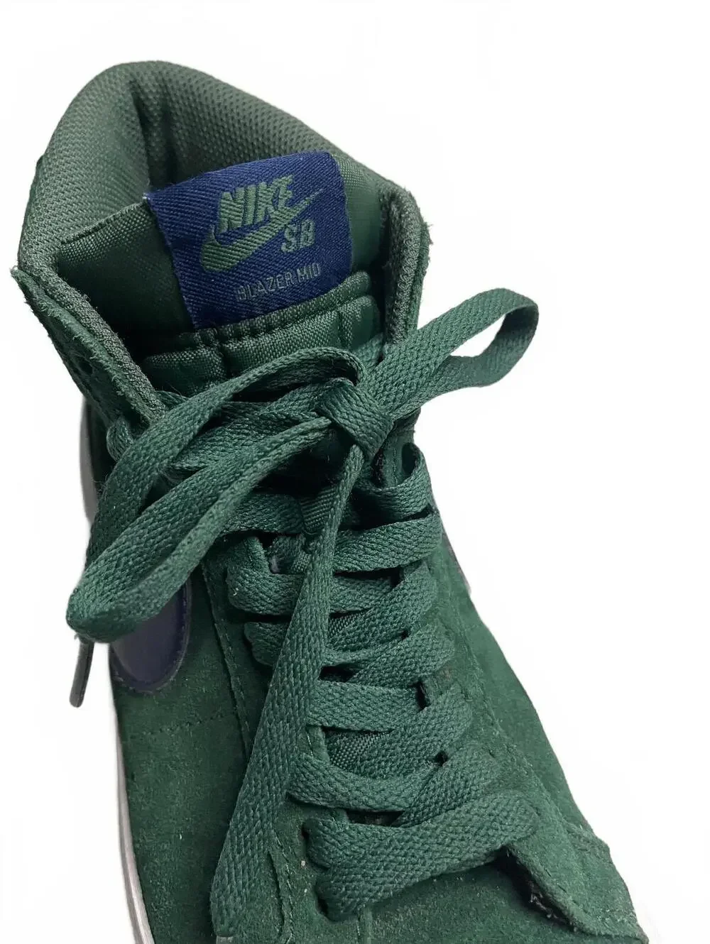 Nike men’s light